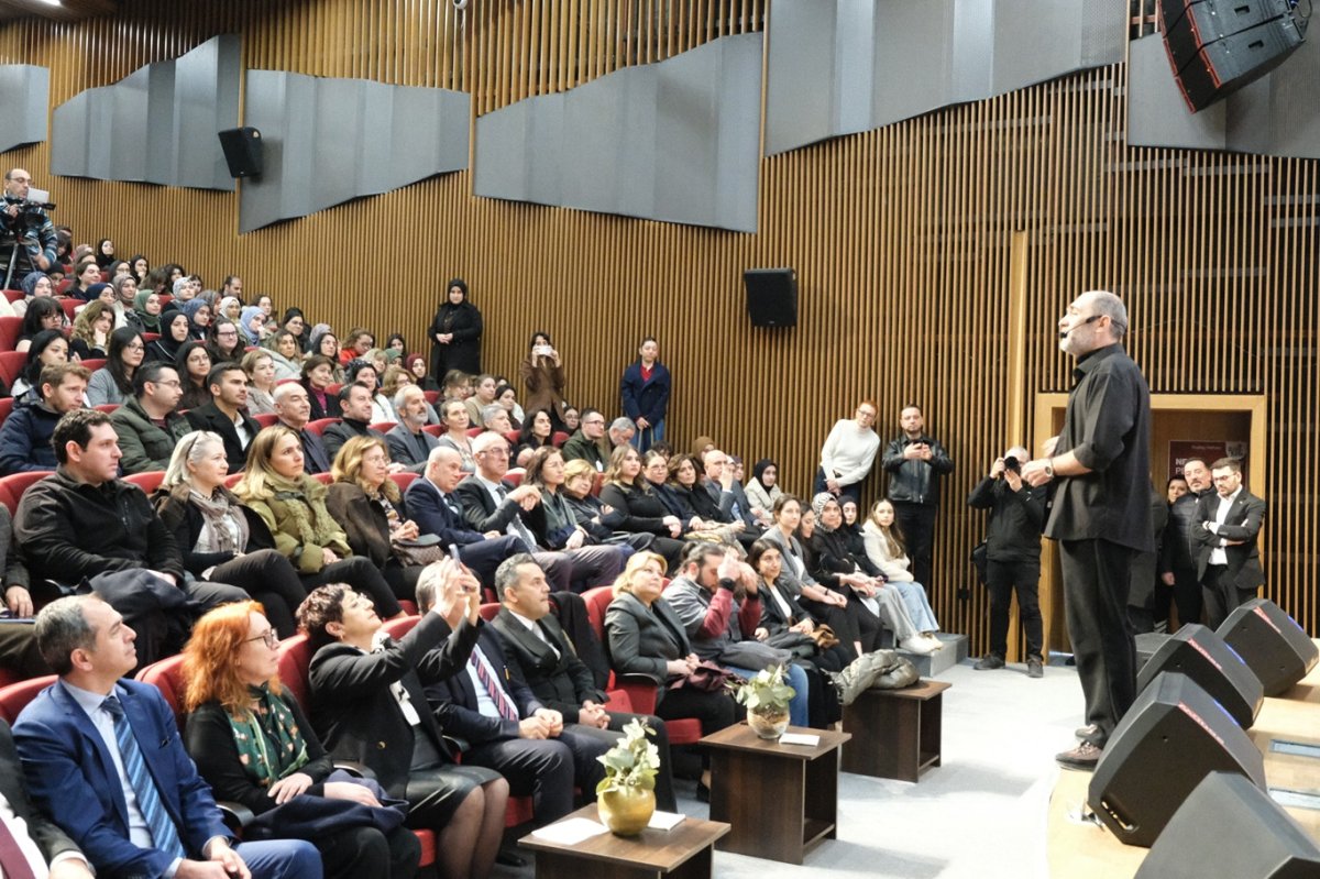 'Bilim Kafe'de bağımlılıkla mücadele konuşuldu