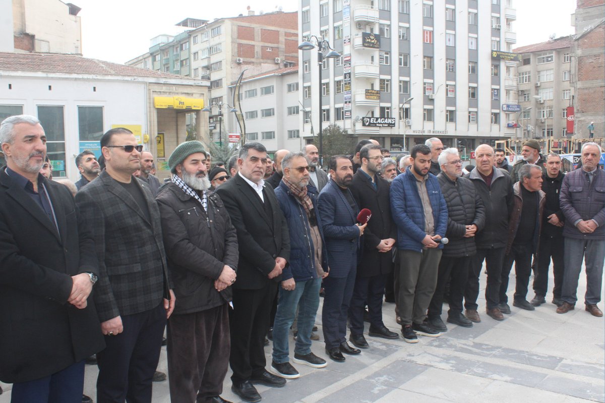 Elazığ'da İran'a yönelik saldırılar protesto edildi