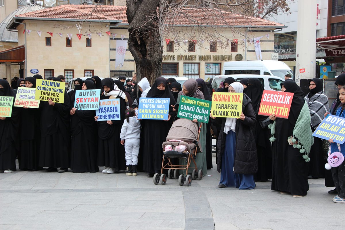 Gaziantep Kudüs Platformu: Müslümanlar izzetlice ayağa kalkmalıdır