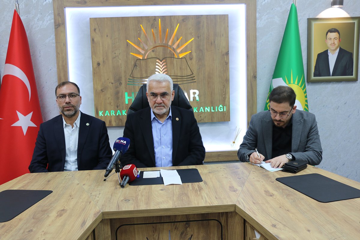 HÜDA PAR Genel Başkanı Yapıcıoğlu: Dünya derin bir ahlaki kriz yaşıyor