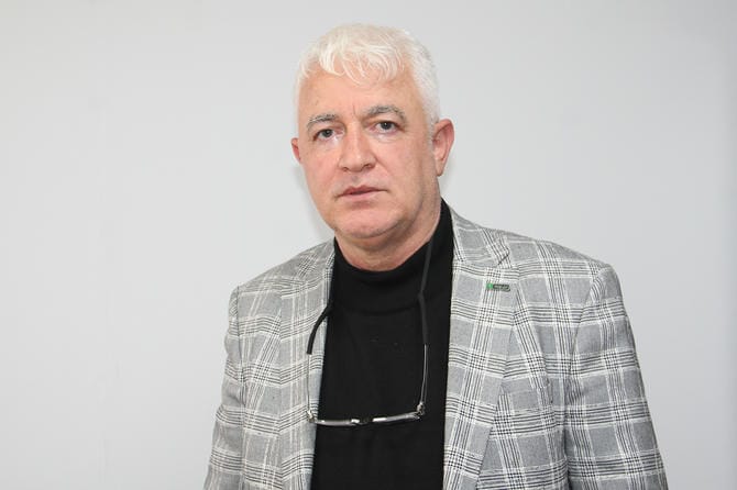 orhan-edisss.jpg