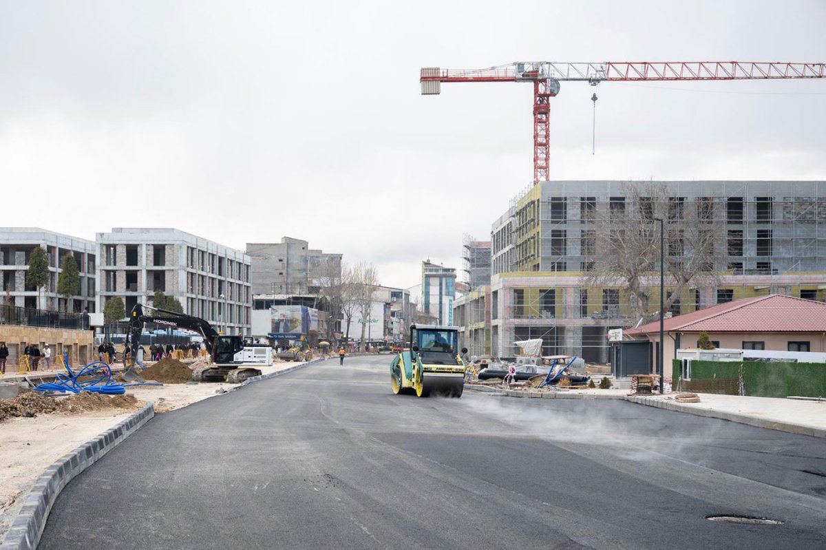 Malatya çarşı merkezinde altyapı tamamlandı, asfalt çalışmaları başladı