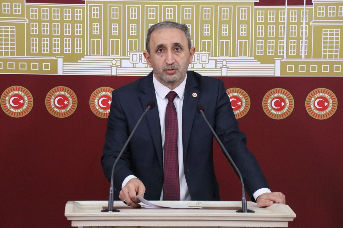 HÜDA PAR Milletvekili Demir, ‘sahte bayrak’ operasyonlarına dikkat çekti: Siyonistlerin oyununa gelmeyelim!