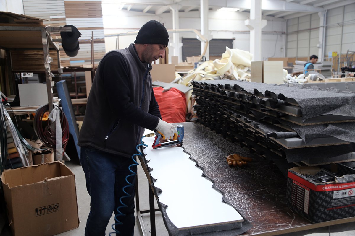 İş Adamı Şimay: Diyarbakır'da mobilya üretmek zor