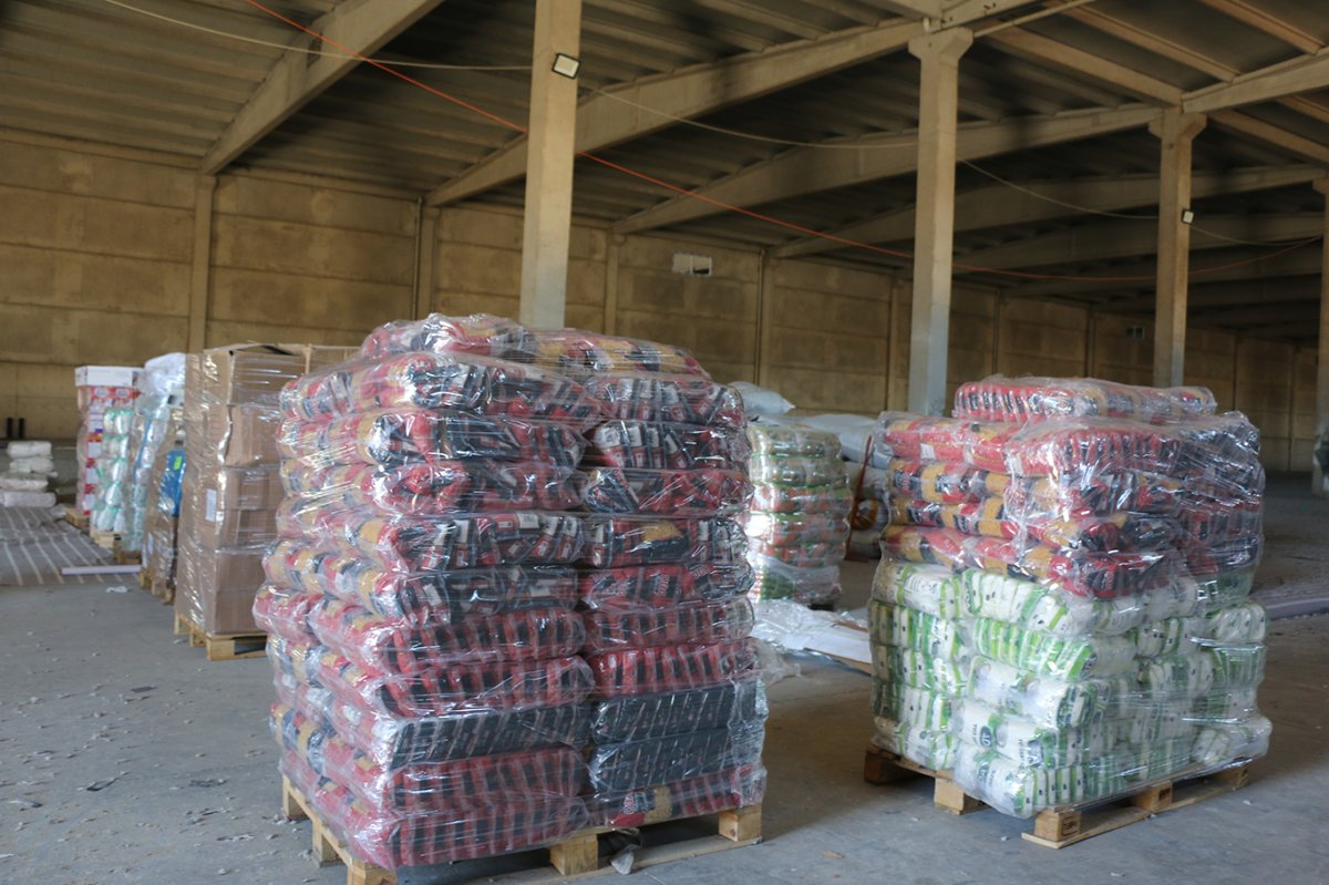 Şanlıurfa Umut Kervanı Suriye’ye insani yardım gönderdi