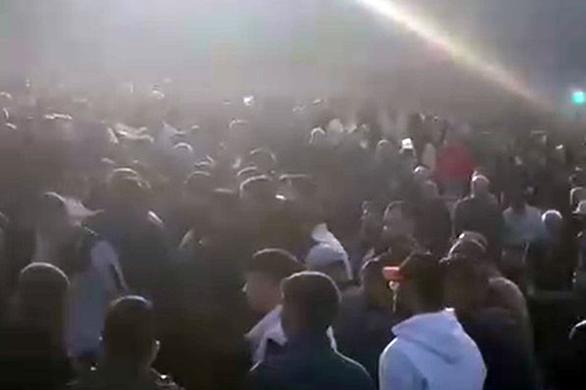 Manisa Akhisar'da meydana gelen bıçaklı kavgada vefat eden Ağrılılar defnedildi