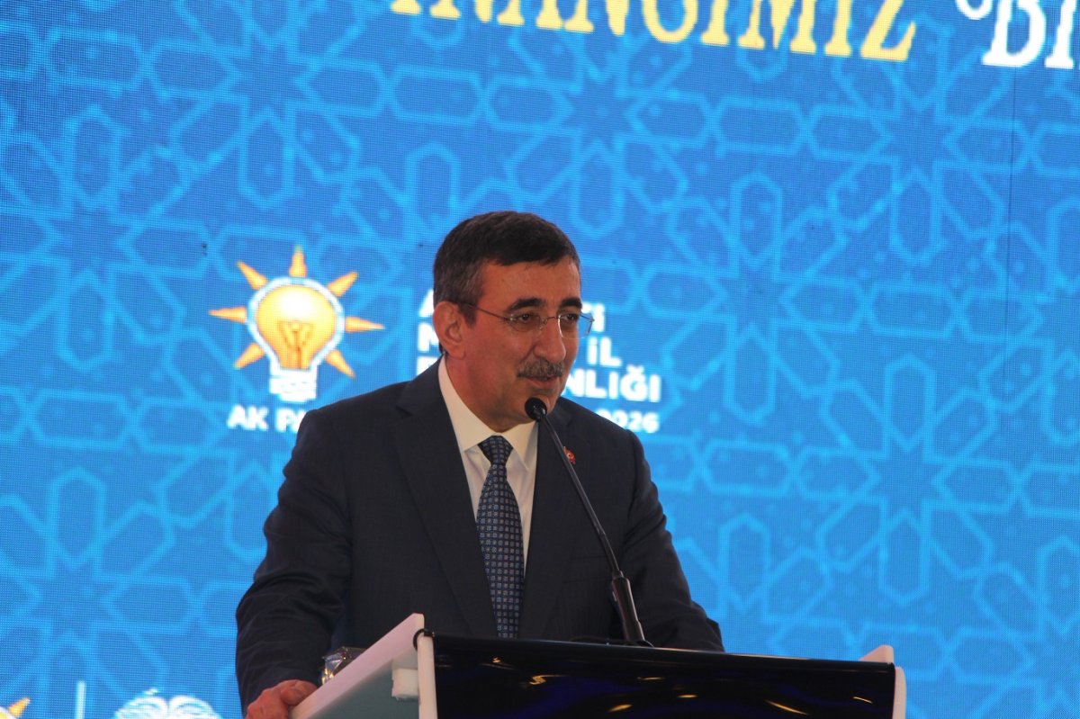 Cumhurbaşkanı Yardımcısı Yılmaz’dan bölgedeki gerilime ilişkin diplomasi çağrısı