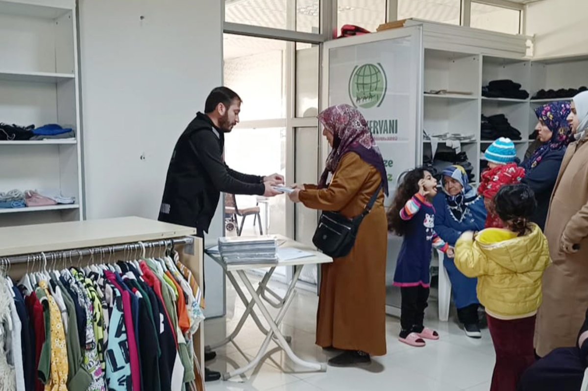 Elazığ Umut Kervanından onlarca aileye nakdi yardım