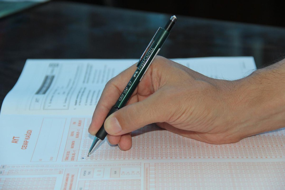 Yükseköğretim Kurumları Sınavı için 2 milyon 425 bin 560 aday başvuru yaptı