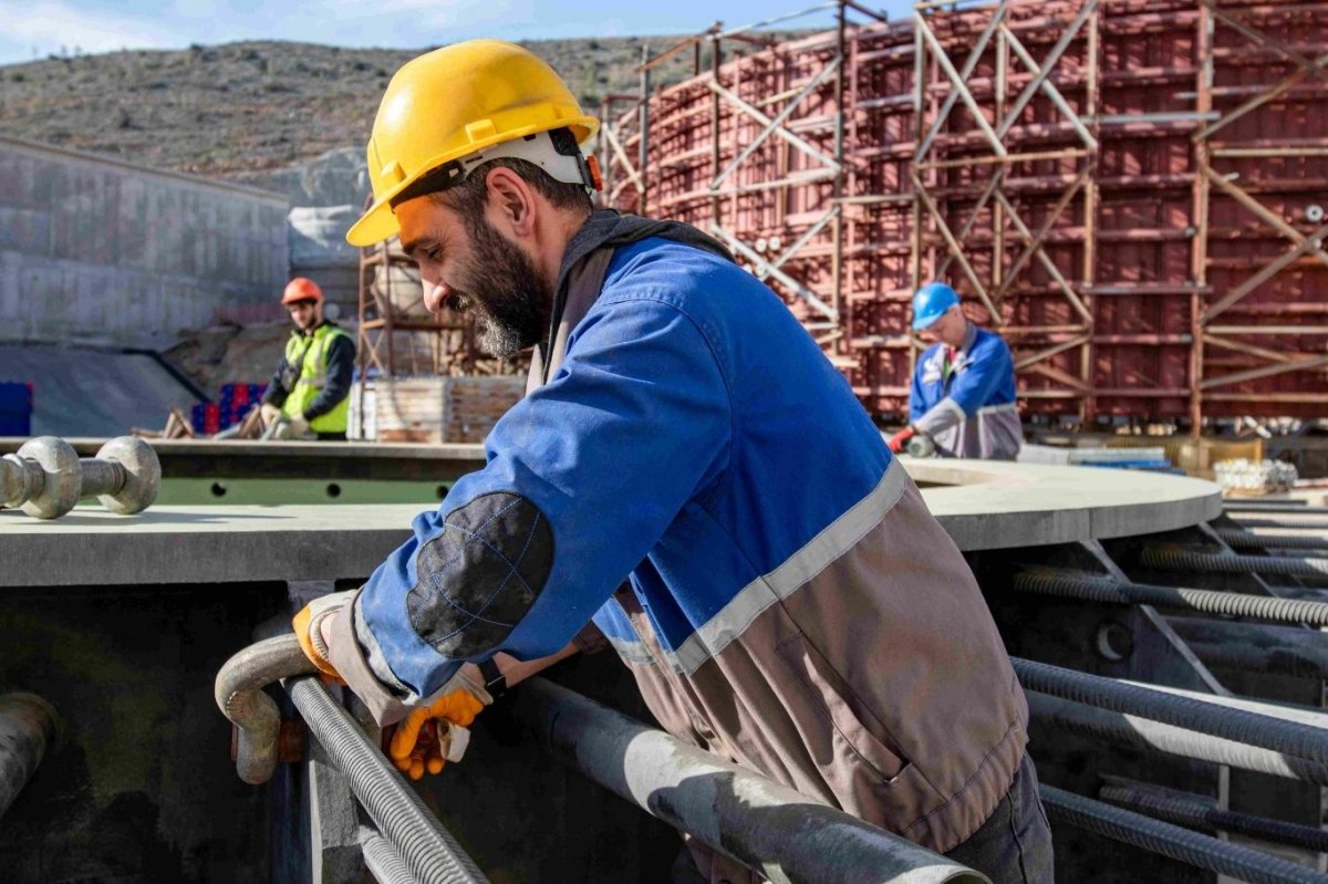 Akkuyu Nükleer Güç Santrali 4. güç ünitesinde baskı kirişi yerine yerleştirildi