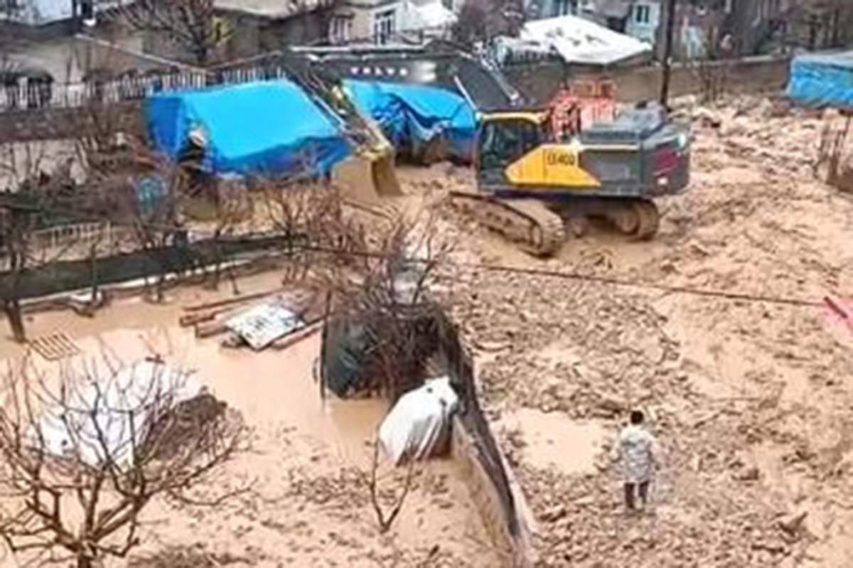Şırnak’ta sel ve heyelan: Evler zarar gördü, çok sayıda hayvan telef oldu