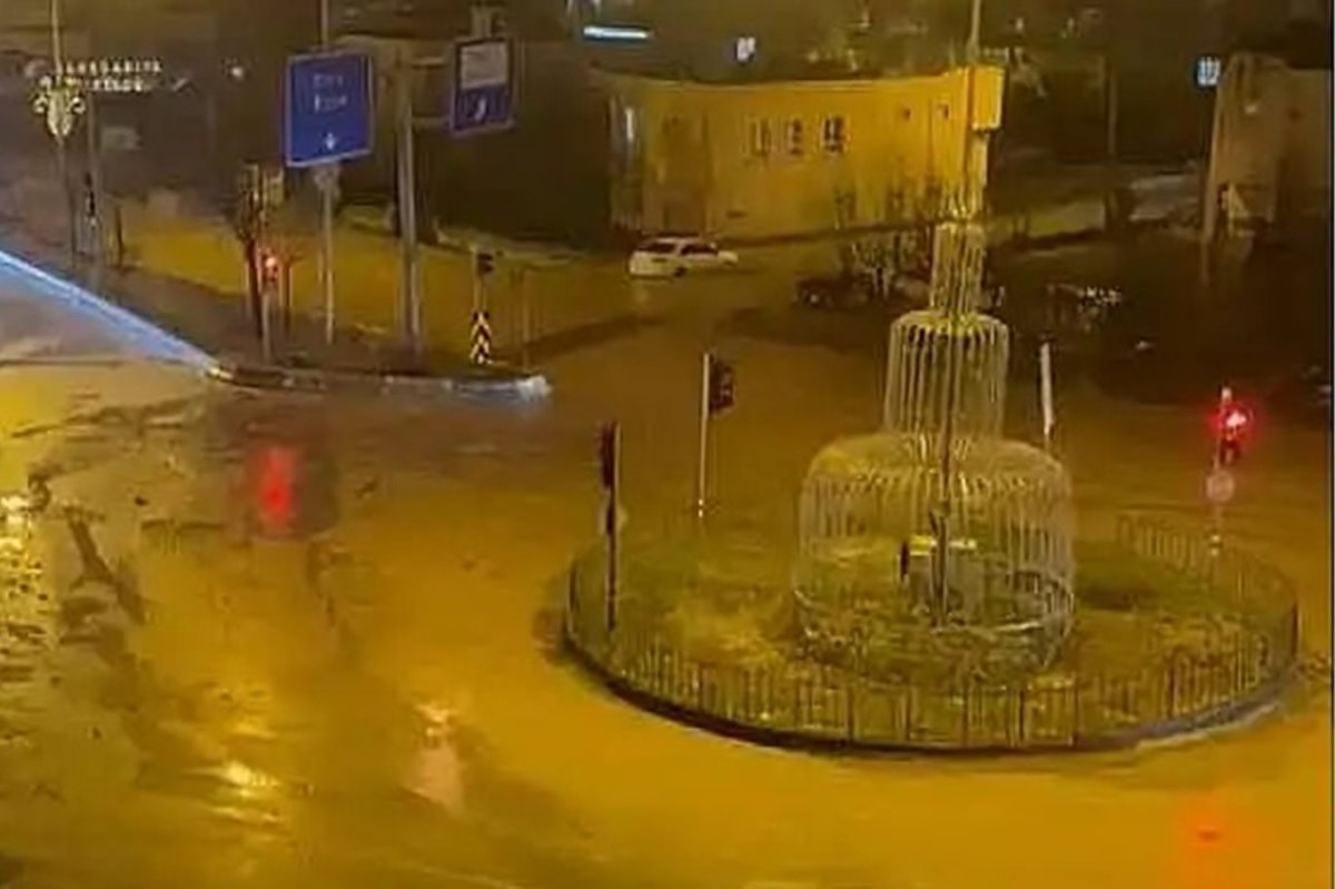 Kurtalan’da sel ve su baskınlarına 21 araç ve 59 personelle müdahale