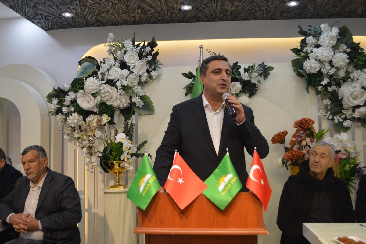 Şanlıurfa’da HÜDA PAR’ın iftar programına yoğun katılım
