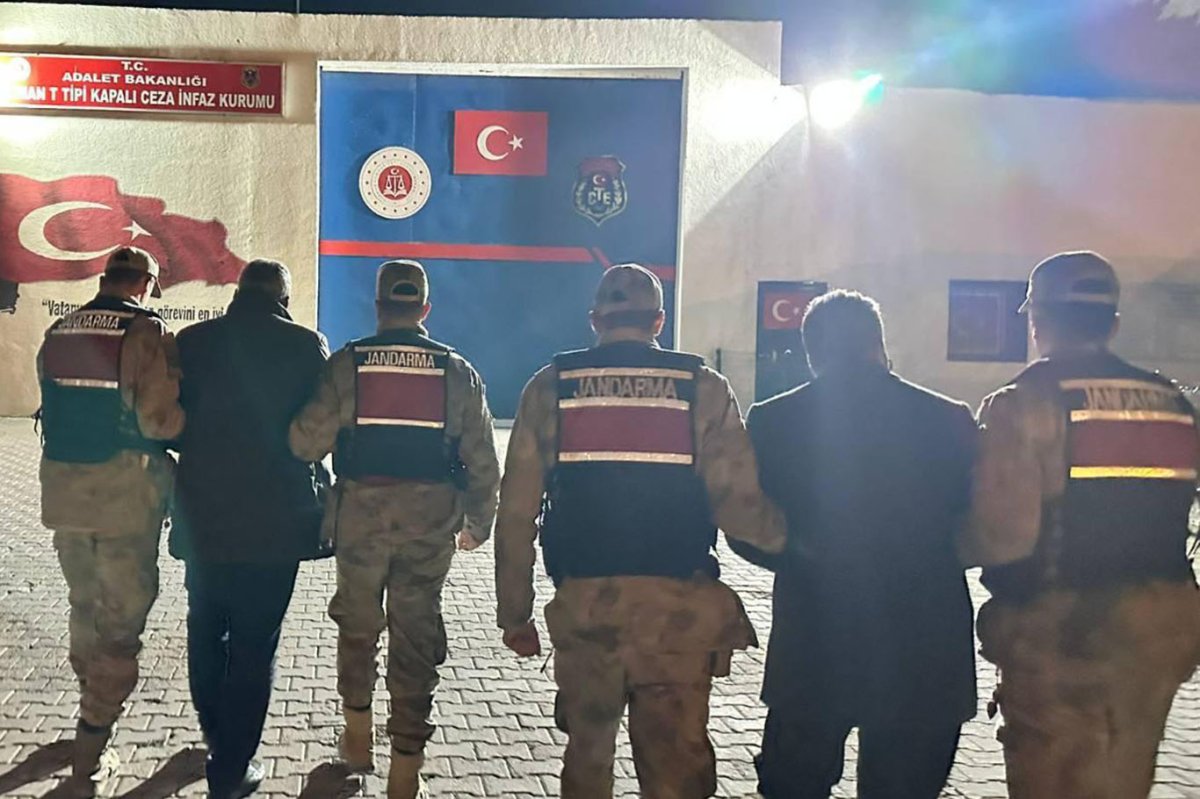 Batman'da aranan 42 hükümlü yakalandı