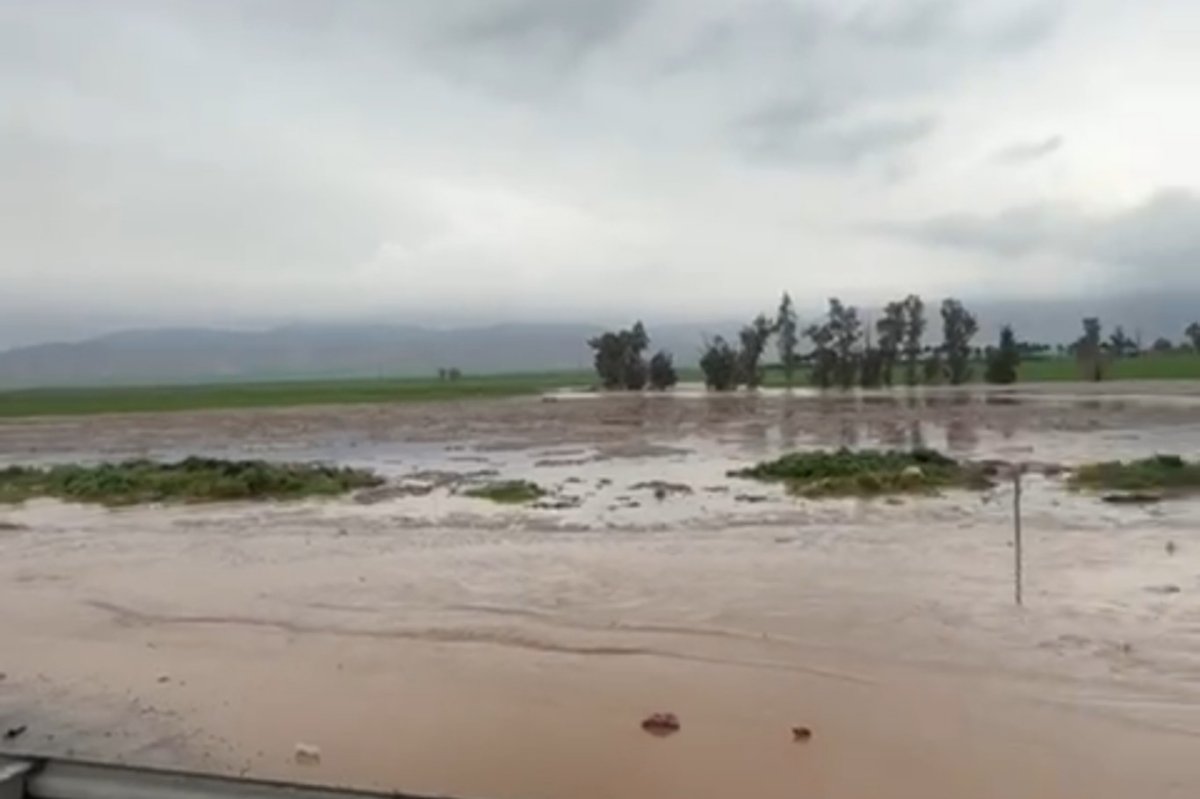 Mardin’de sağanak etkili oldu: Uluslararası İpekyolu göle döndü
