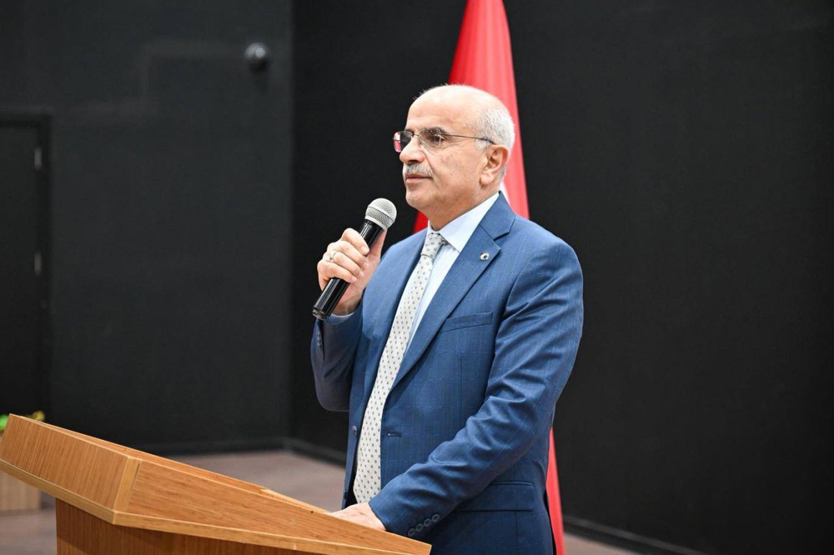 Malatya Büyükşehir Belediye Başkanı Er personelle bayramlaştı