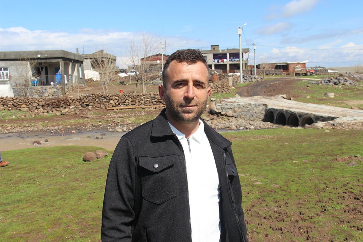 Köprü su altında kaldı, diyaliz hastası saatlerce bekledi