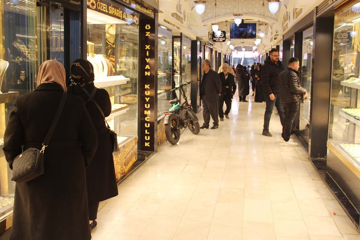 Kuyumcular: Altındaki düşüş alım fırsatı oluşturdu