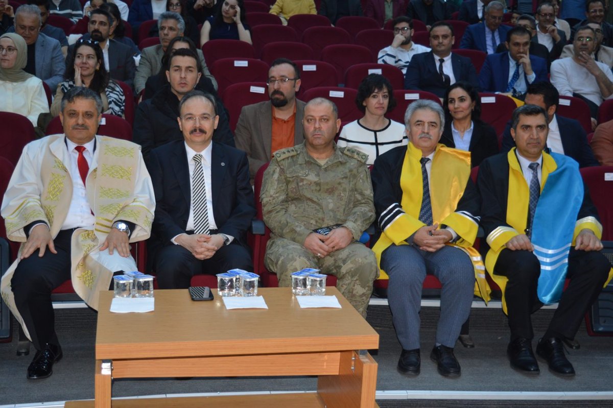 Ateş çemberindeki dünyaya karşı bilim vurgusu