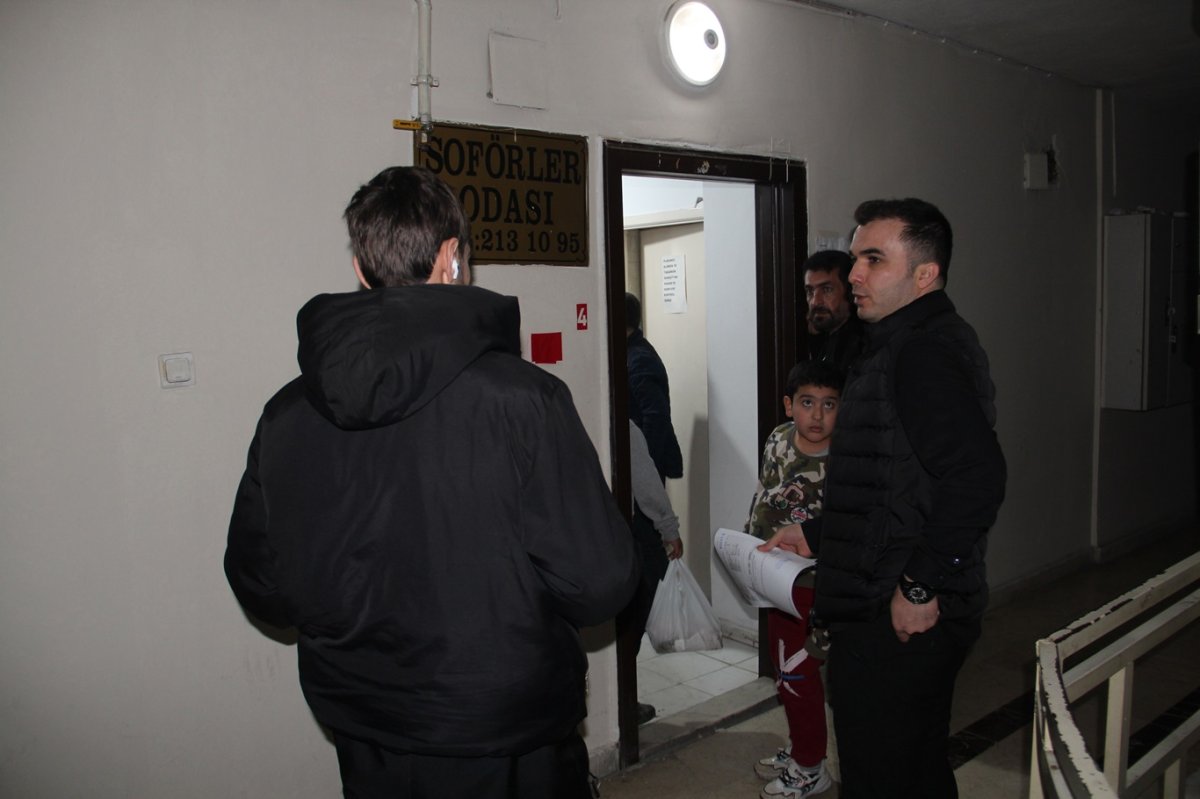 APP plaka değişimi yoğunluğu sürüyor