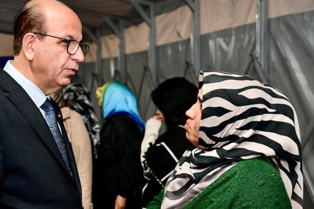 Yeşilyurt Belediye Başkanı GEÇİT, vatandaşların taleplerini dinledi