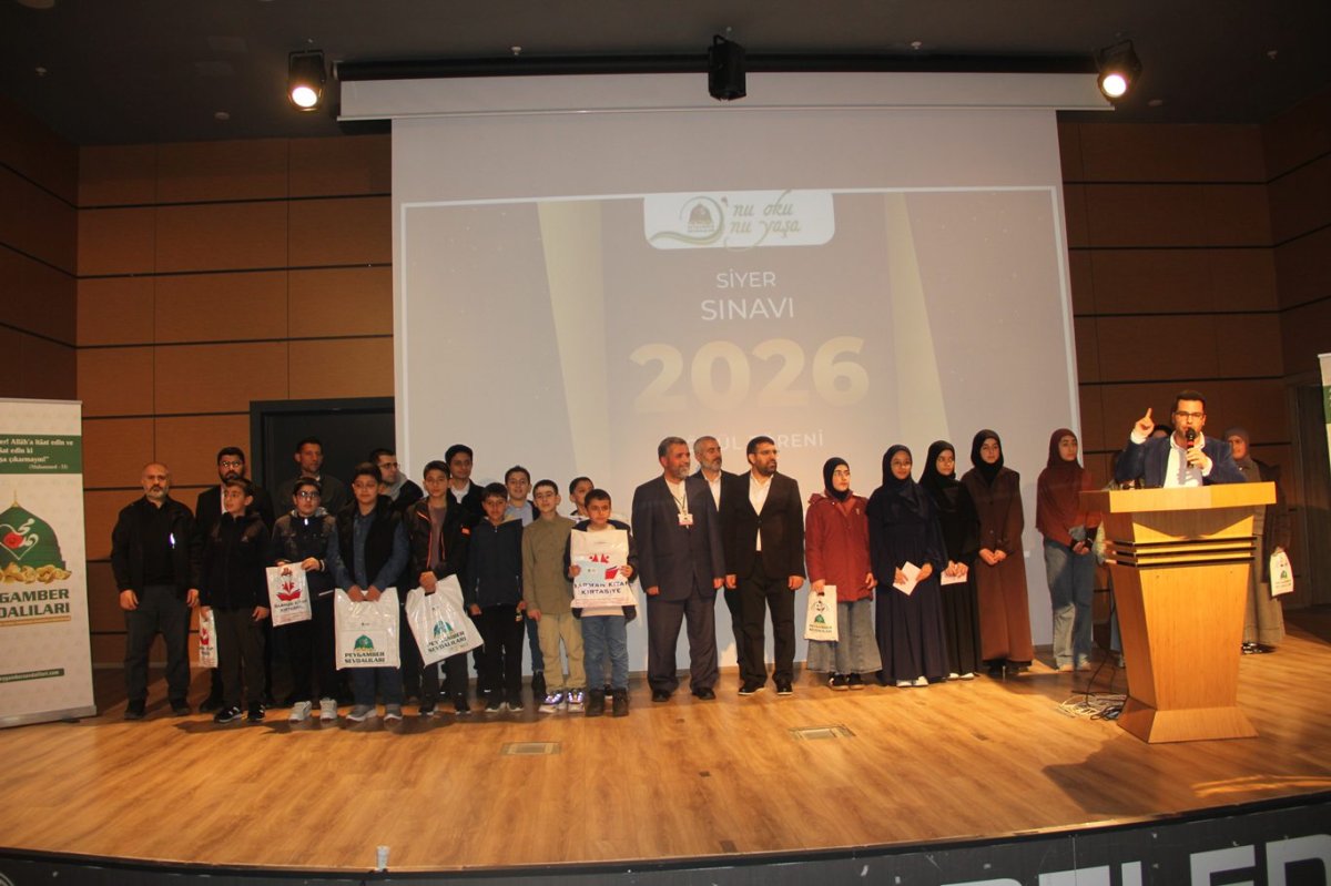 Siyer Yarışması derece sahipleri ödüllerini Gazze’ye bağışladı