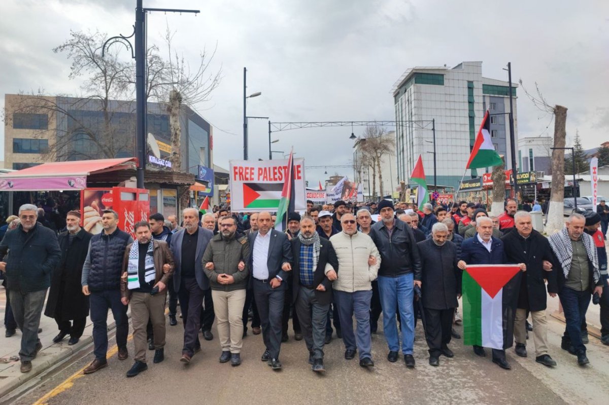 Malatya'da "Bölgemizde işgalci israil ve ABD askerlerini İstemiyoruz" yürüyüşü