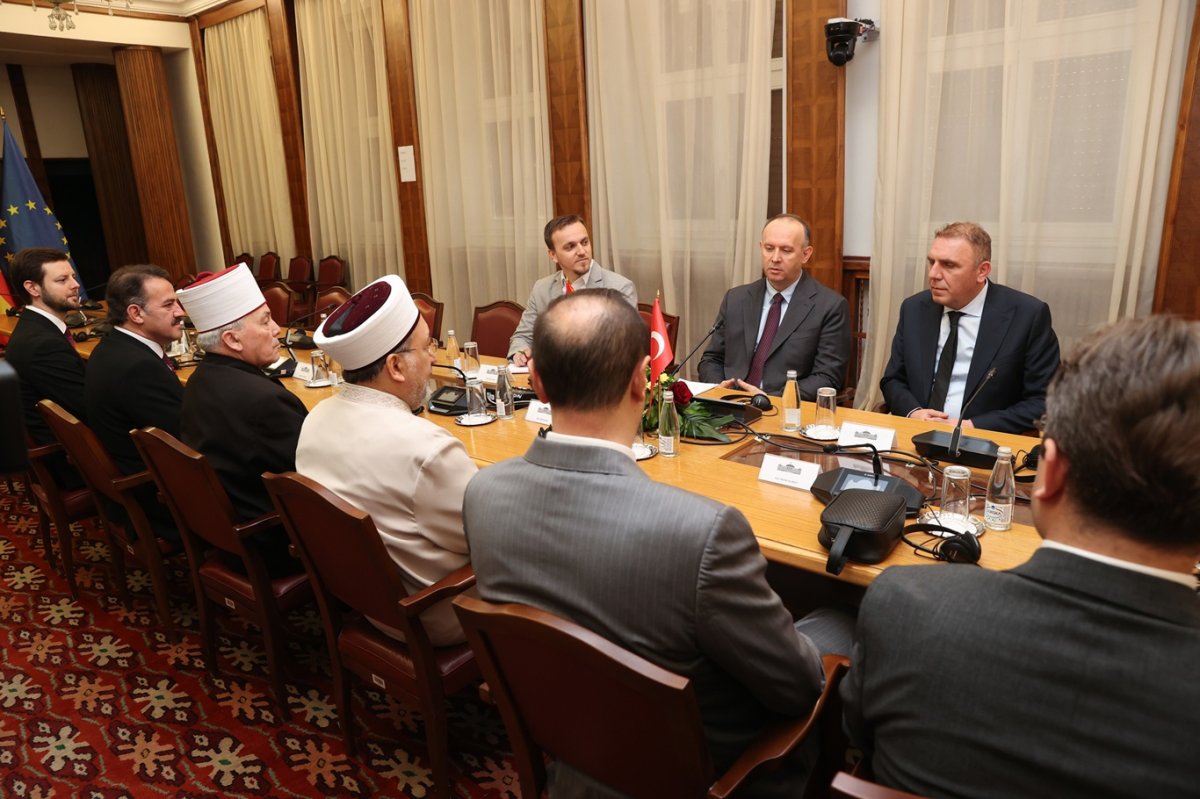 Diyanet İşleri Başkanı Arpaguş'tan Kuzey Makedonya'da işbirliği ziyaretleri