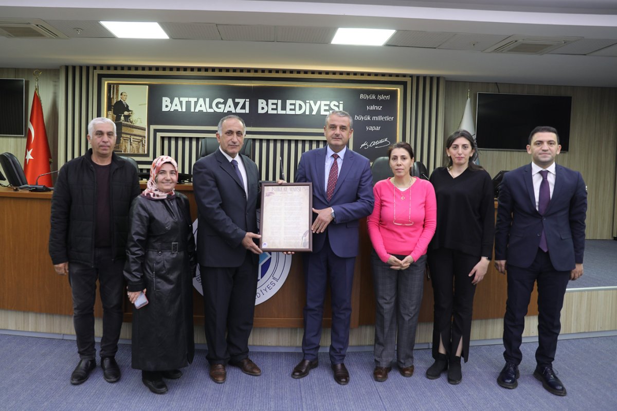 Malatya'da ilkokul öğrencileri belediye hizmetlerini yerinde inceledi