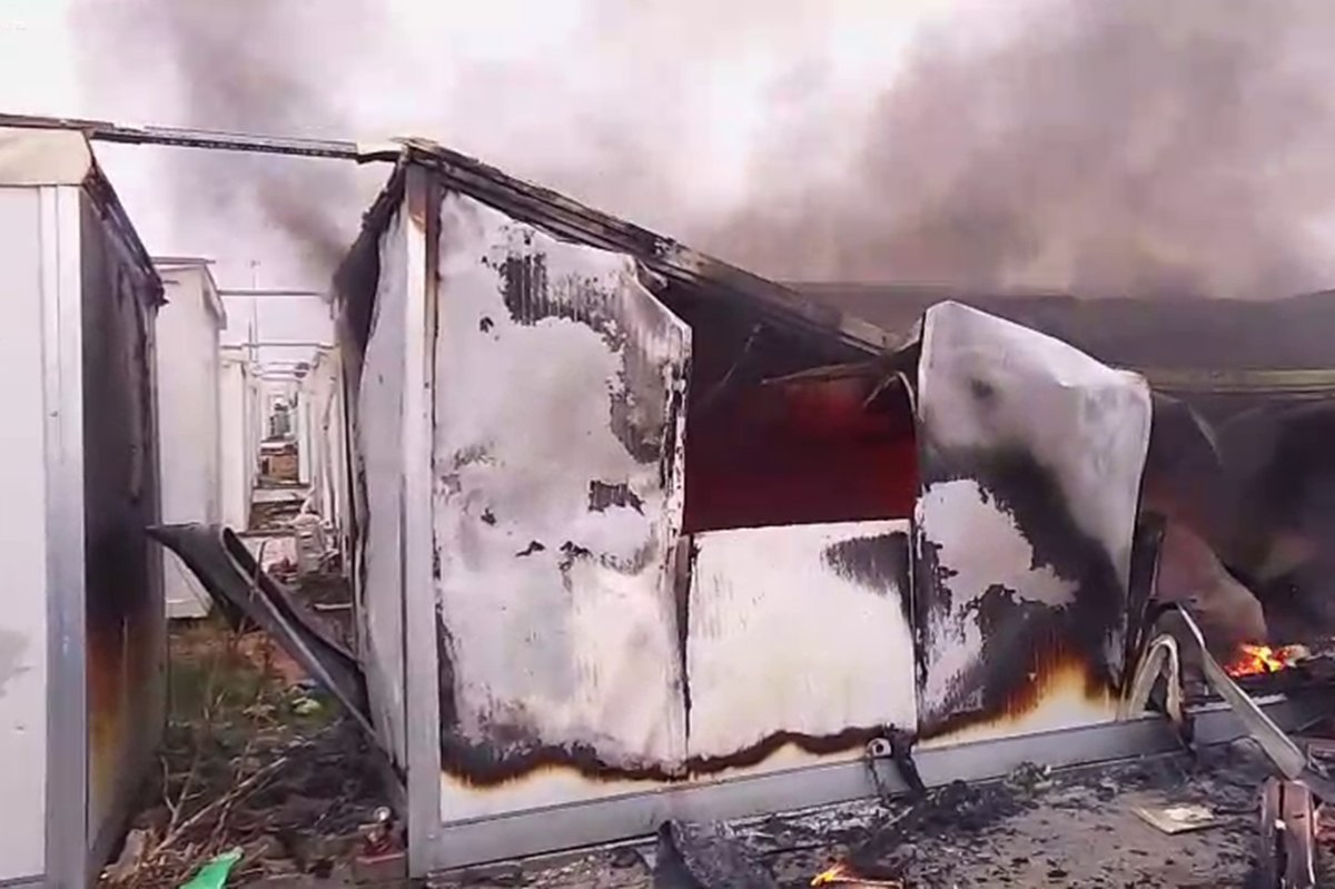 Konteyner kentte çıkan yangın paniğe neden oldu