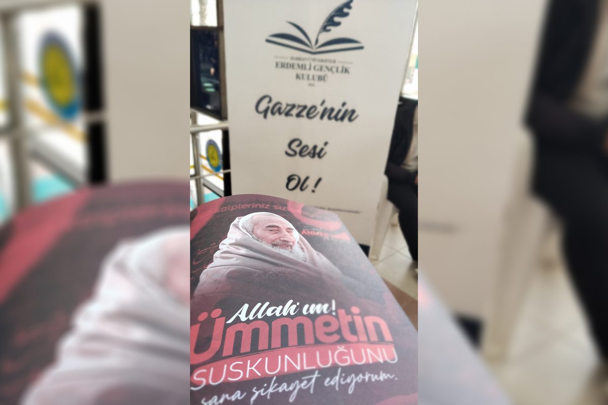 Şanlıurfa'da üniversite öğrencileri Gazze için stant açtı