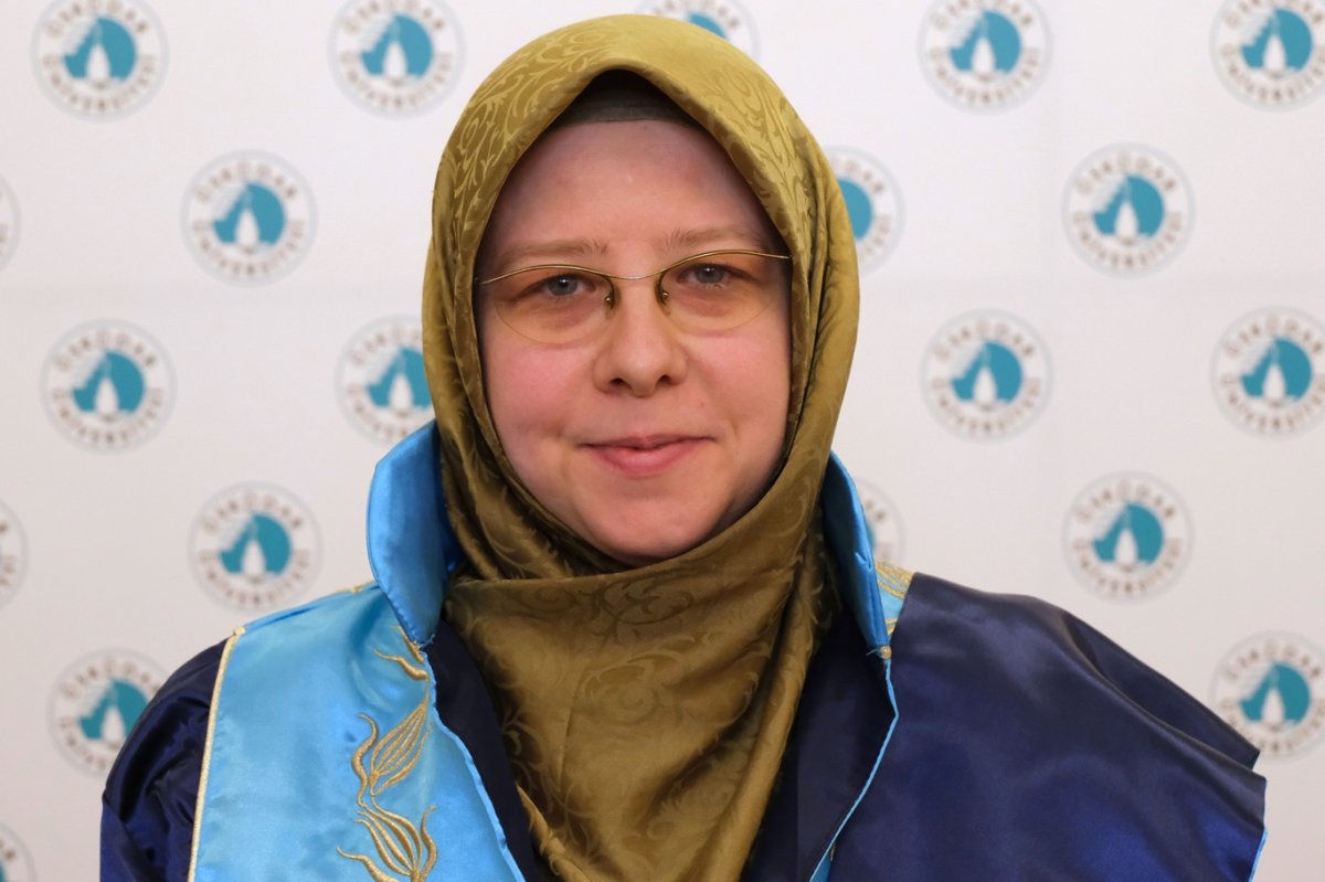 Tablet nesli, kitap okuyan anne-baba görmeli!