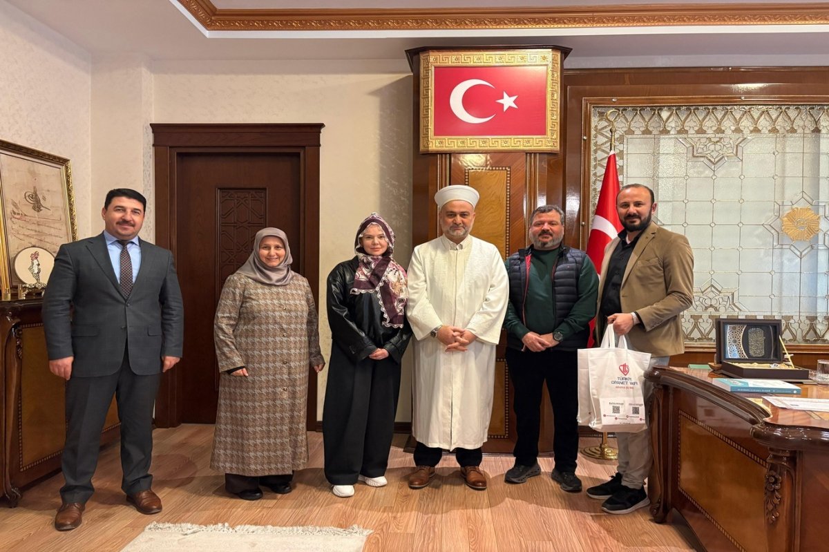 Rus vatandaşı Anzhela Adana’da Müslüman oldu