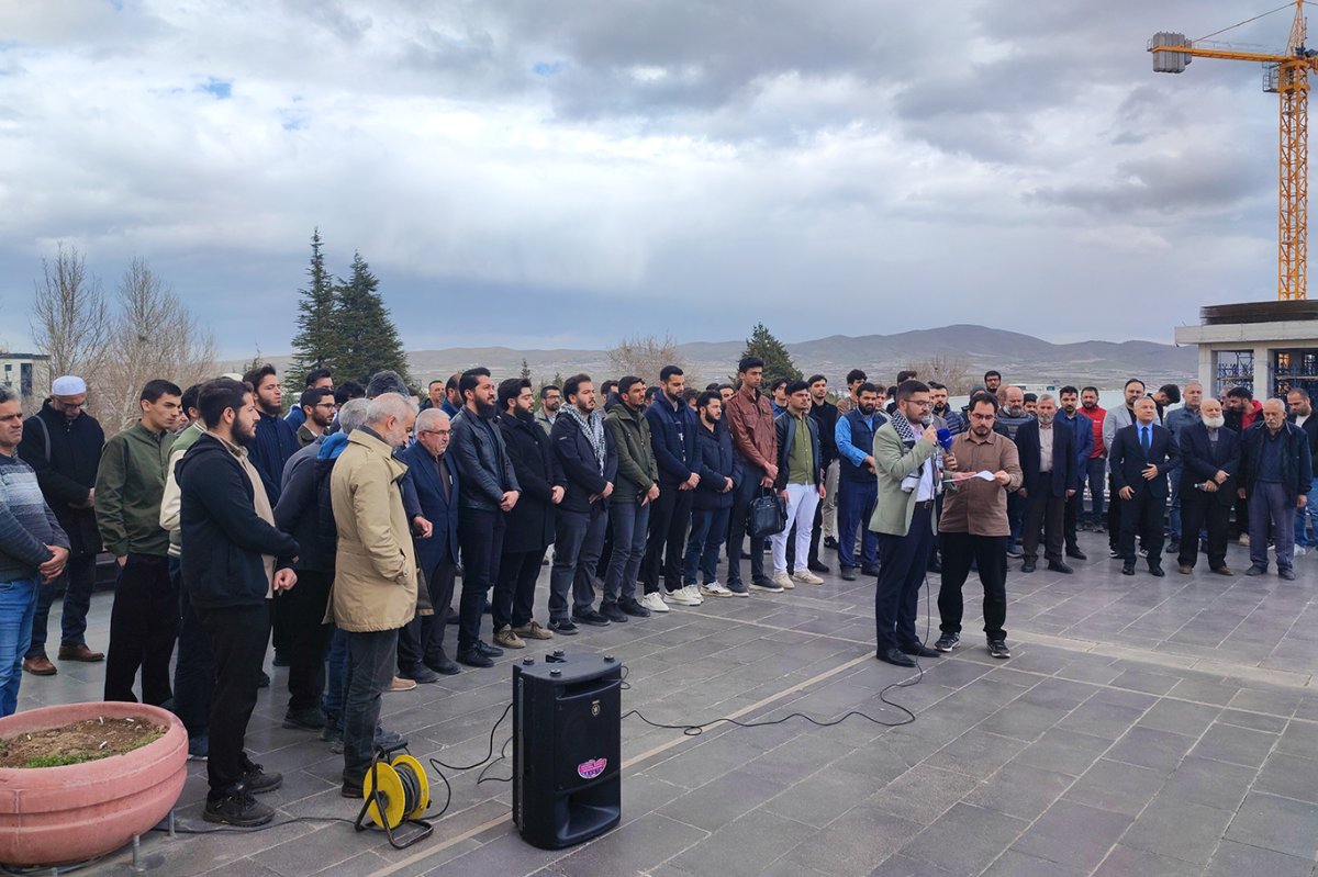 Üniversite öğrencilerinden Mescid-i Aksa için küresel çağrı