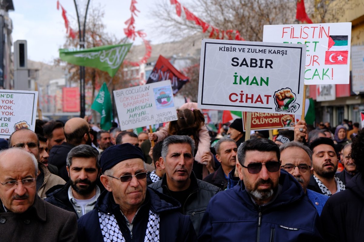 Van’da ABD ve siyonist rejimin Orta Doğu’daki emperyalist politikalarına tepki