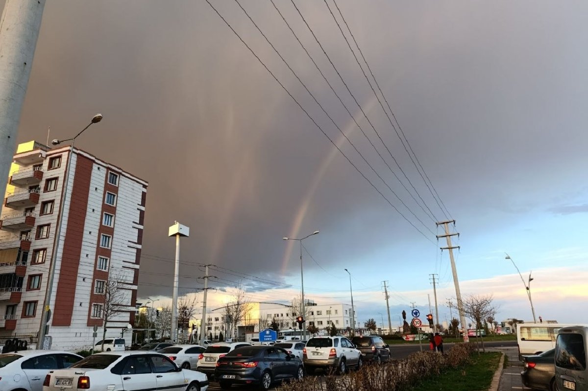 Diyarbakır semalarında seyirlik çifte gökkuşağı oluştu