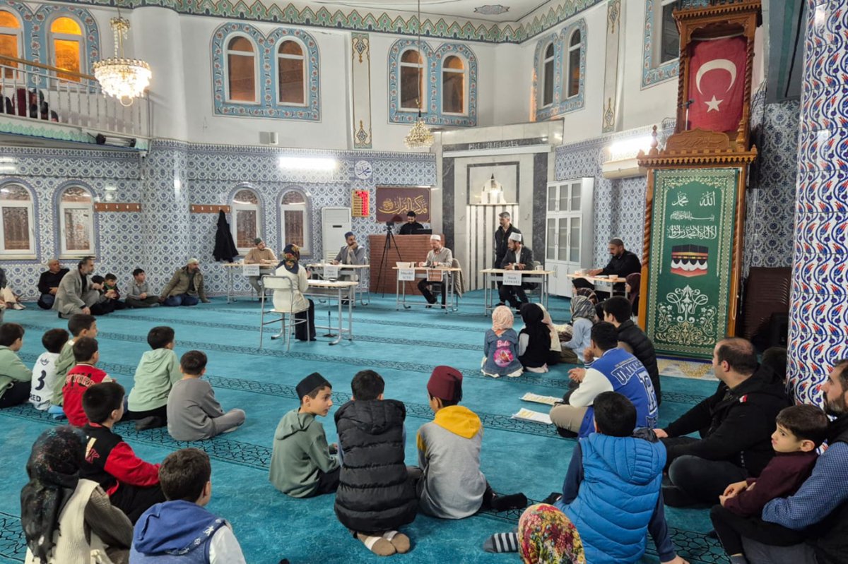 Malatya'da 40 Hadis Ezber Yarışması Finali manevi atmosferde yapıldı
