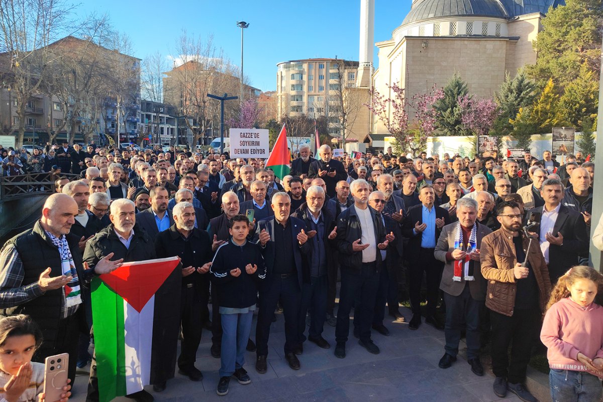 Malatya'da "Kilitli Kapılar Sessiz İnfazlar" yürüyüşü
