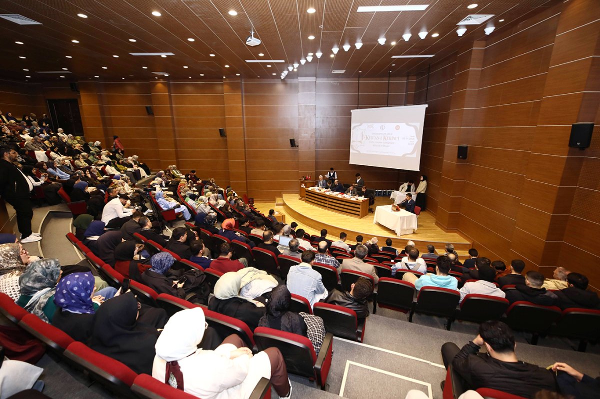 Gaziantep'te üniversiteler arası Kur'an-ı Kerim'i güzel okuma yarışması düzenlendi