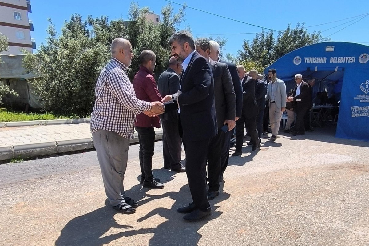 HÜDA PAR Milletvekili Dinç’ten taziye ziyareti