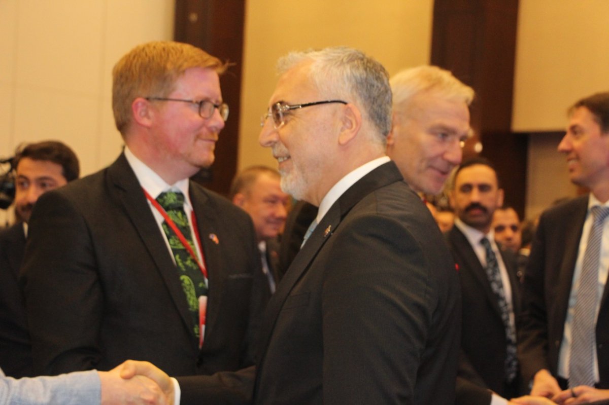 Işıkhan: 1 milyar euroluk projeyle 1,1 milyon vatandaşa ulaşıldı