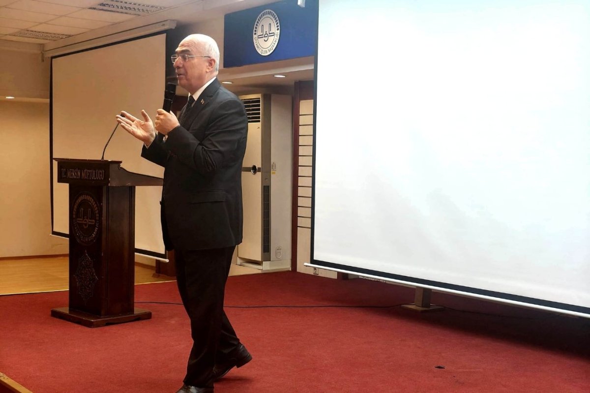 Mersin’de Hacı adaylarına kapsamlı uygulamalı hazırlık eğitimi