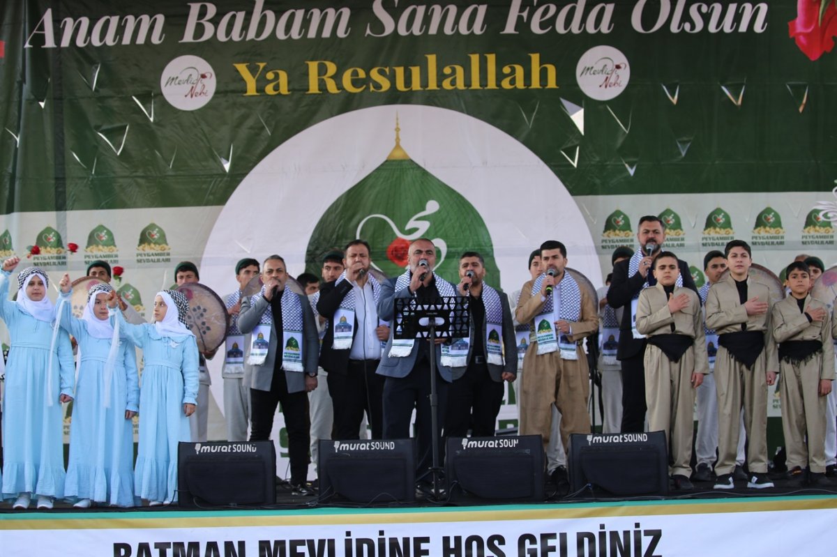 Batman'daki Mevlid-i Nebi mitinginden vahdet çağrısı