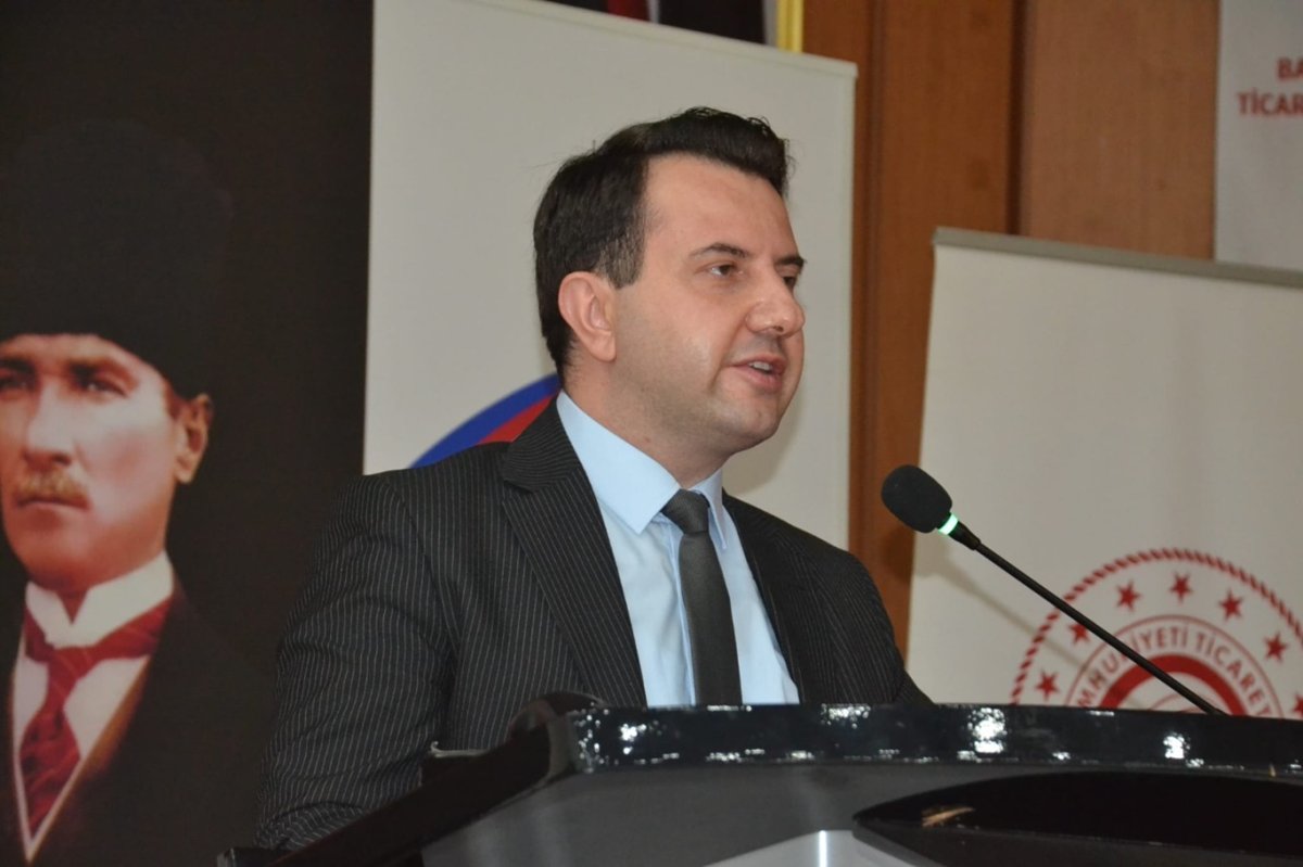 Batman'da taşınmaz ticareti semineri düzenlendi