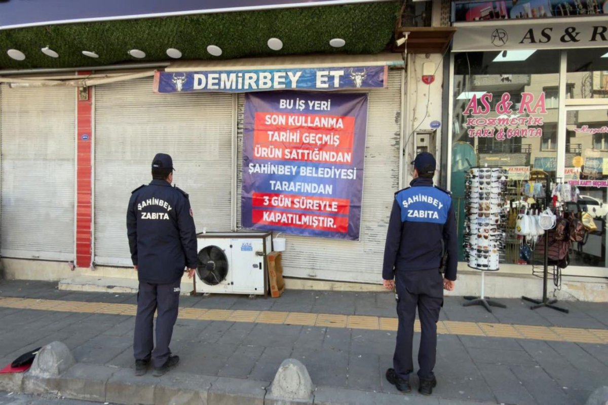 Gaziantep'te son kullanma tarihi geçmiş ürün satan kasap kapatıldı