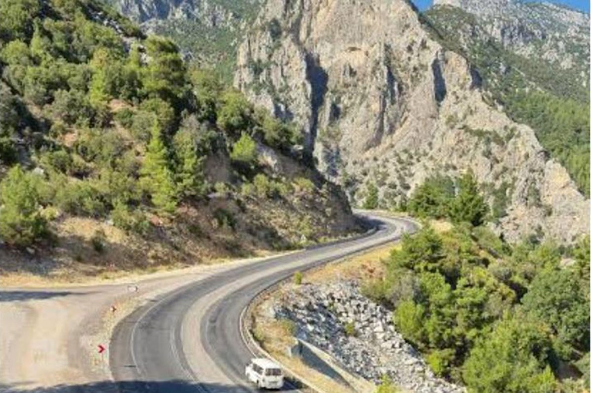 HÜDA PAR Isparta İl Başkanı Demir: Dereboğazı artık can almasın