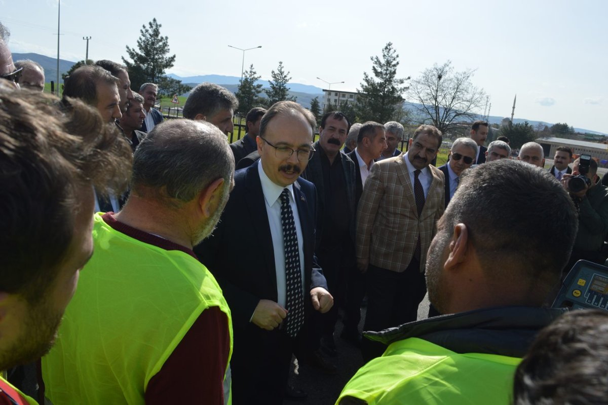 Siirt'te 26 noktada asfalt çalışması başladı