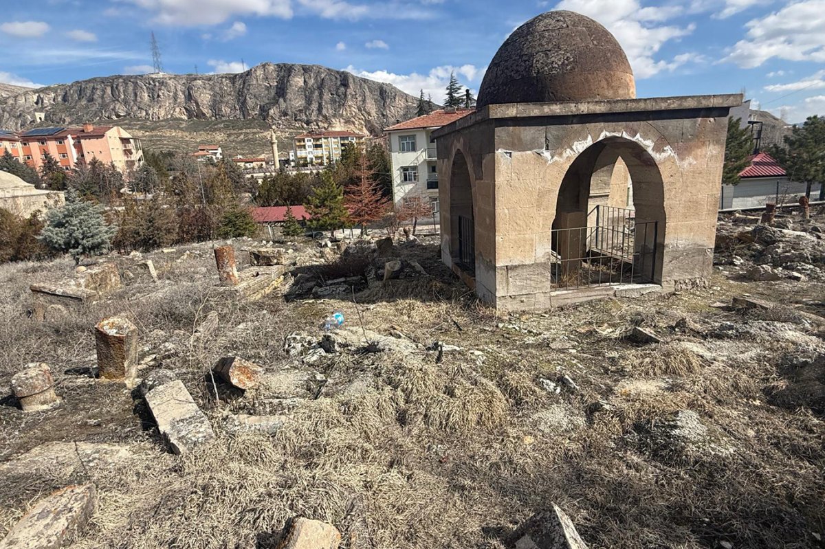 Tarihi mezarlıklar için koruma altına alınması çağrısı