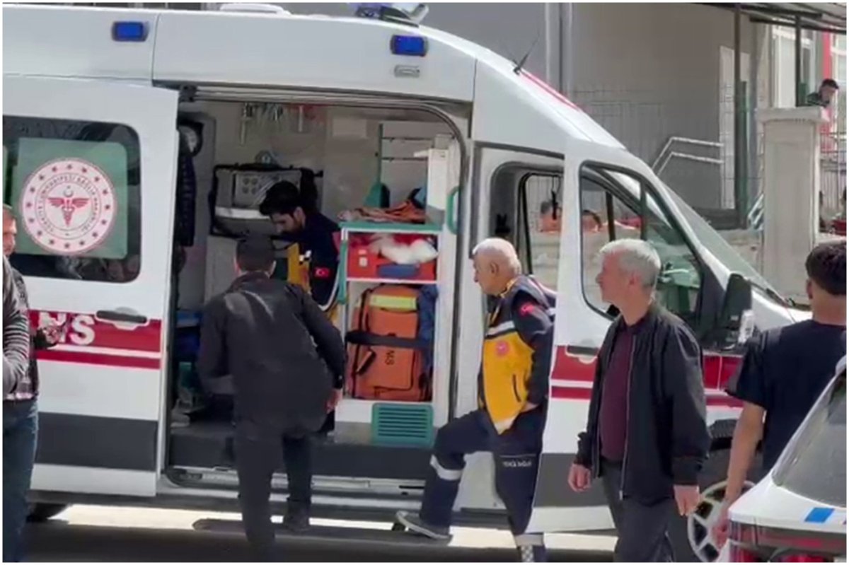 Malatya'da öğrenciler arasında bıçaklı kavga: 5 yaralı