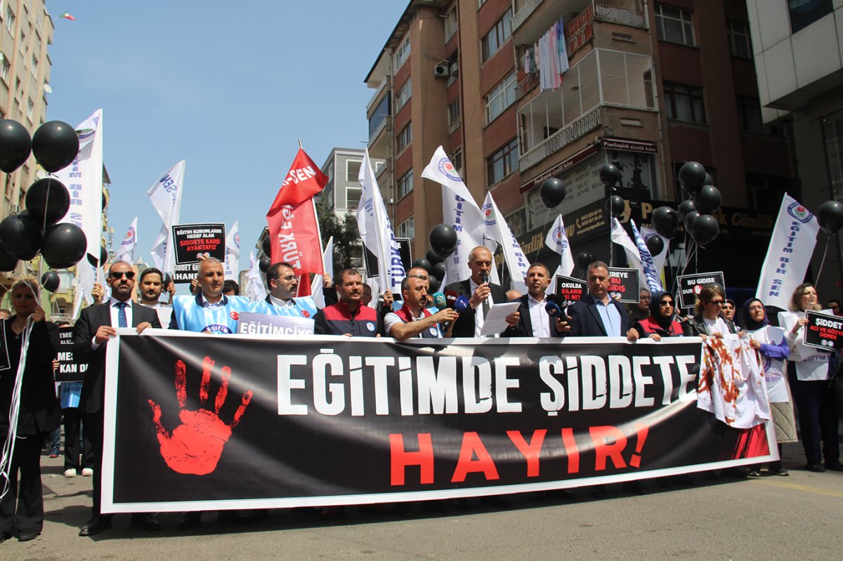 Diyarbakır'da eğitim sendikalarından okul saldırılarına tepki: Eğitimde şiddete sıfır tolerans!